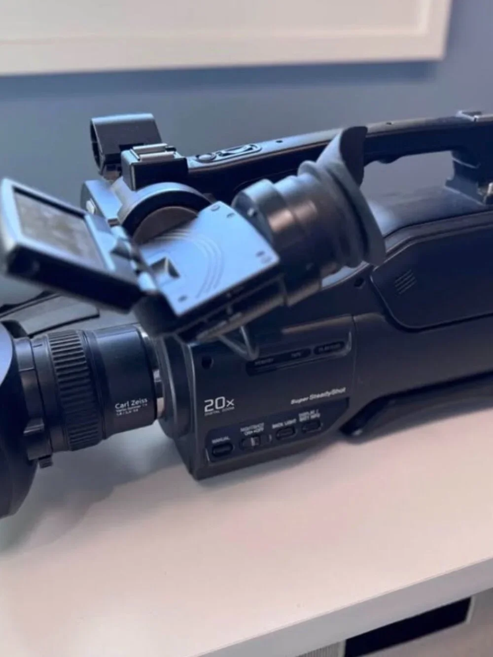 Sony HVR-HD1000U Video Camera | Great Condition